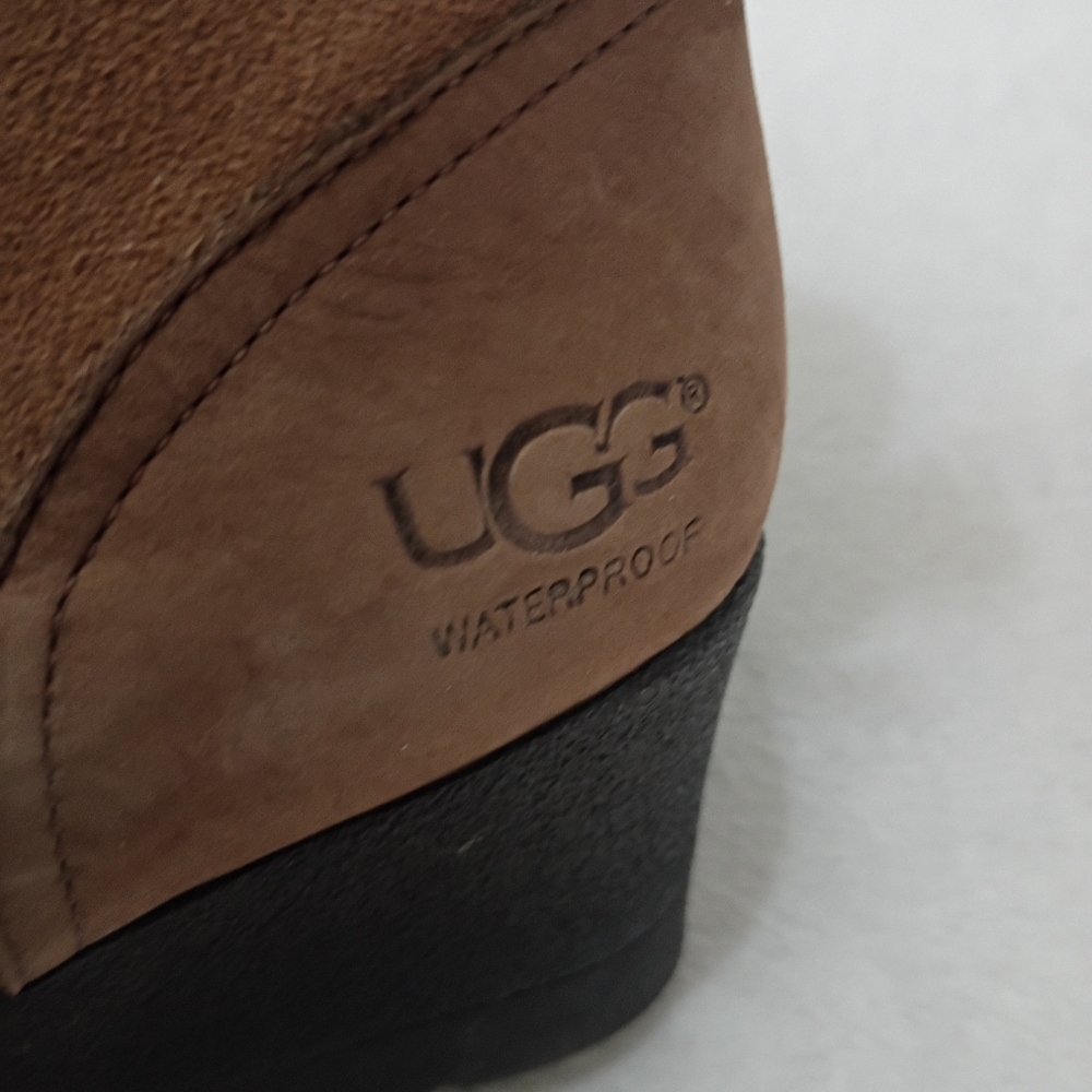 MWT.UGG Chestnut Suede Wedge Boots with Shearling Cuff - Picture 4 of 10